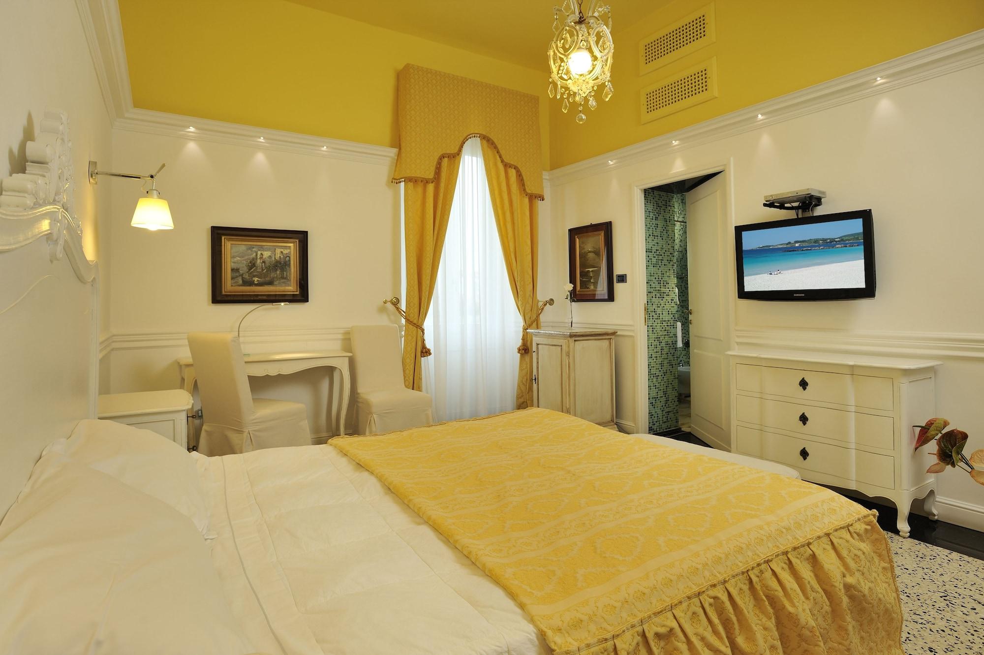 Tronas & Hotel Alghero